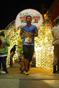 BIB: 50562
                            <button type="button" onclick="openModal(21832232)" class="btn btn-primary btn-sm float-right btn-popup" data-toggle="modal" data-target=".modal-high-quality">
                        <i class="fas fa-shopping-cart"></i> Add to Cart
                    </button>
                                            <button type="button" onclick="isThisMe(21832232, true)" class="btn btn-success btn-sm float-right btn-popup btn-isme hidden" data-toggle="tooltip" data-placement="bottom" title="นี่คือรูปของคุณใช่ไหม คลิกที่นี่เพื่อเอาเข้าอัลบั้ม">
                        <i class="fas fa-plus"></i> Add to album
                    </button>
                    <button type="button" onclick="isThisMe(21832232, false)" class="btn btn-warning btn-sm float-right btn-popup btn-isnotme hidden">
                        <i class="fas fa-ban"></i> Remove from album
                    </button>